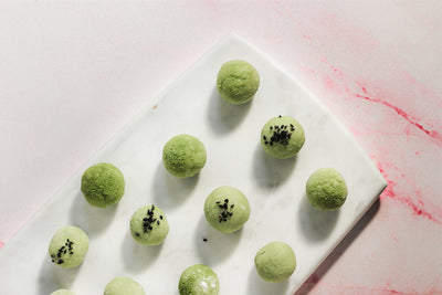 Boules de Matcha au lait (Milk Balls!)